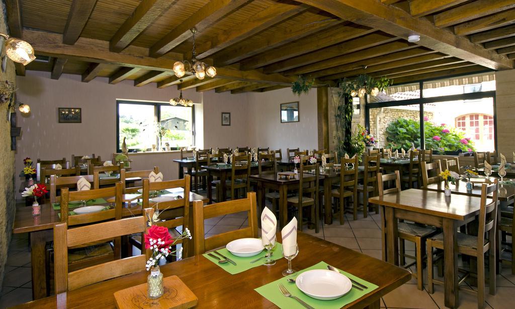 ホテルLa Table Du Chaffour Saint-Geniès-Bellevue エクステリア 写真